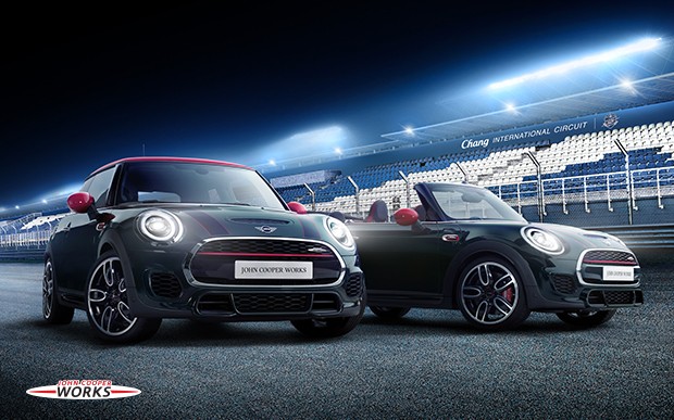 MINI JOHN COOPER WORKS TRACK DAYS & NIGHTS
